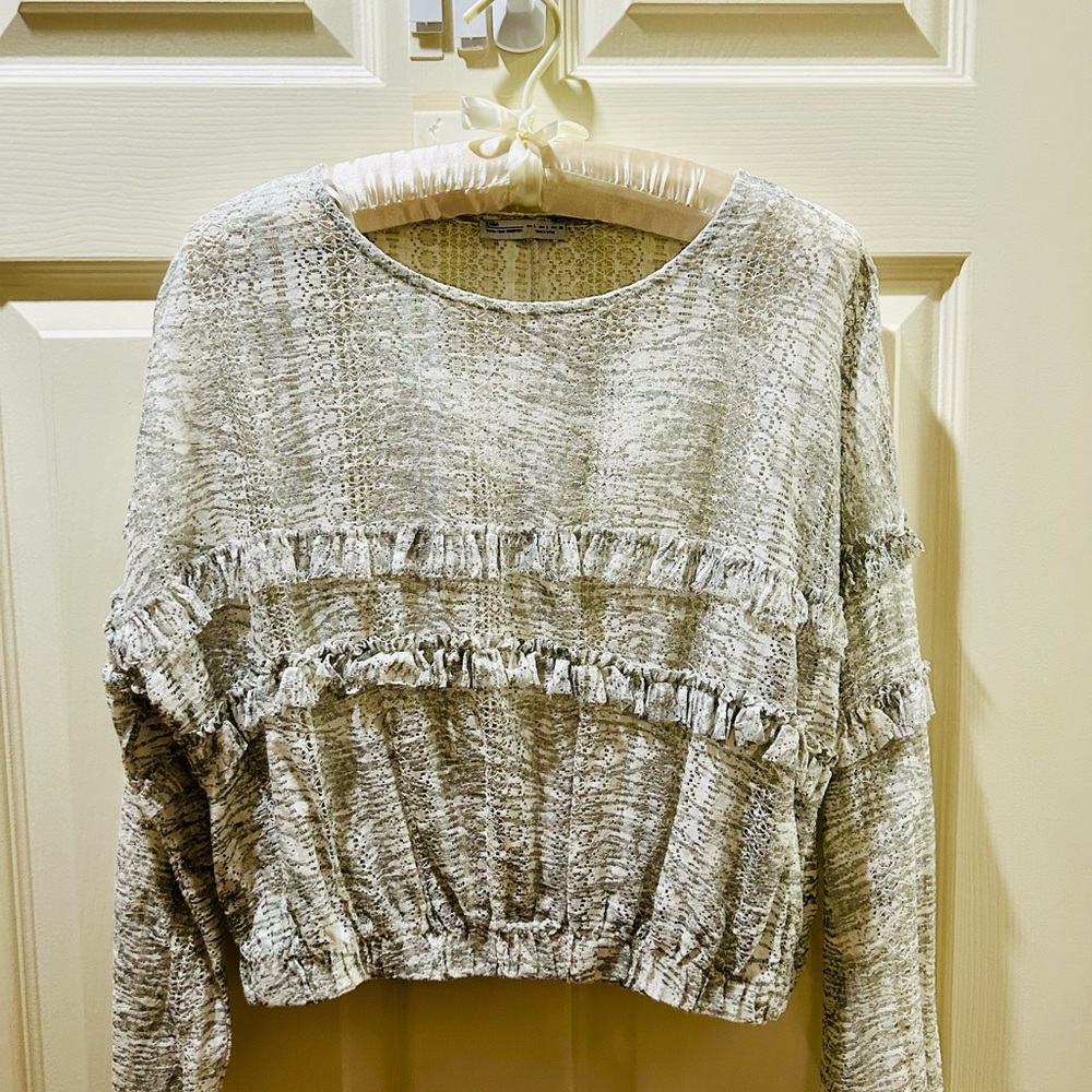 Lace longsleeve top